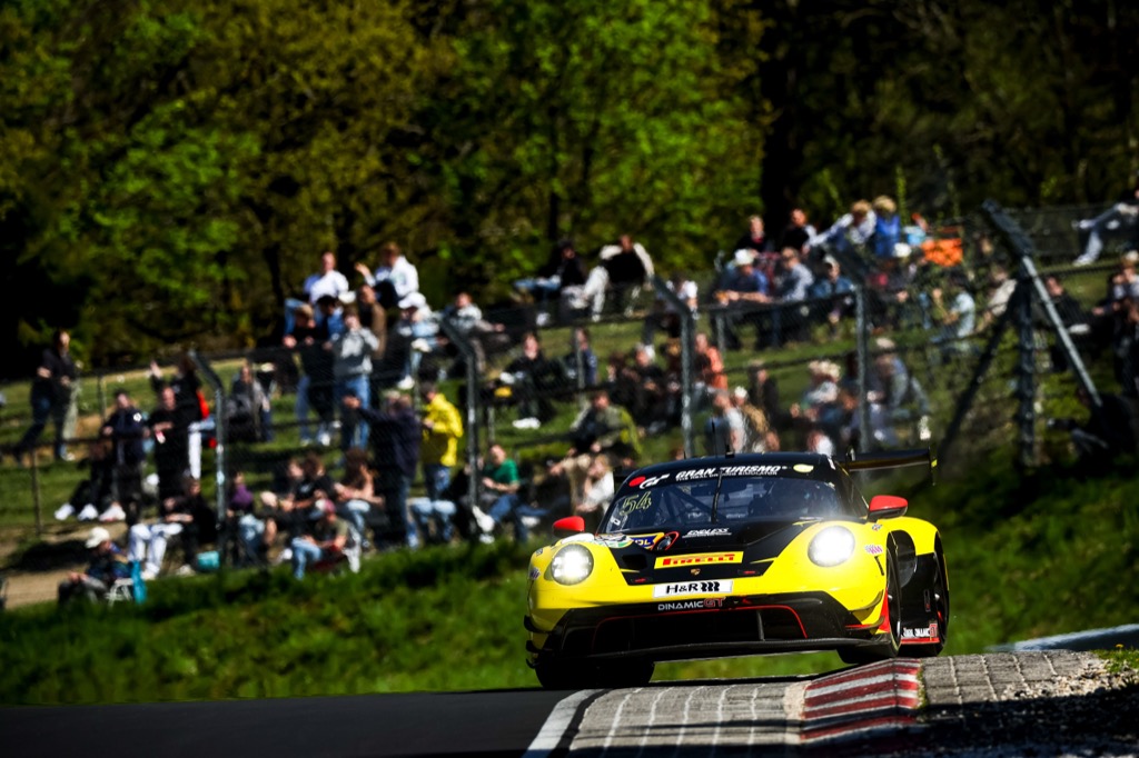 Bastian Buus klar til lørdagsræs på Nürburgring
(Foto: Dinamic GT)